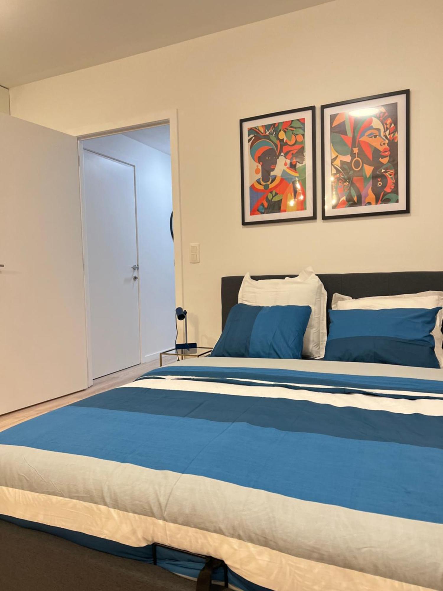 Love-Room-Brussels Sint-Jans-Molenbeek Ngoại thất bức ảnh